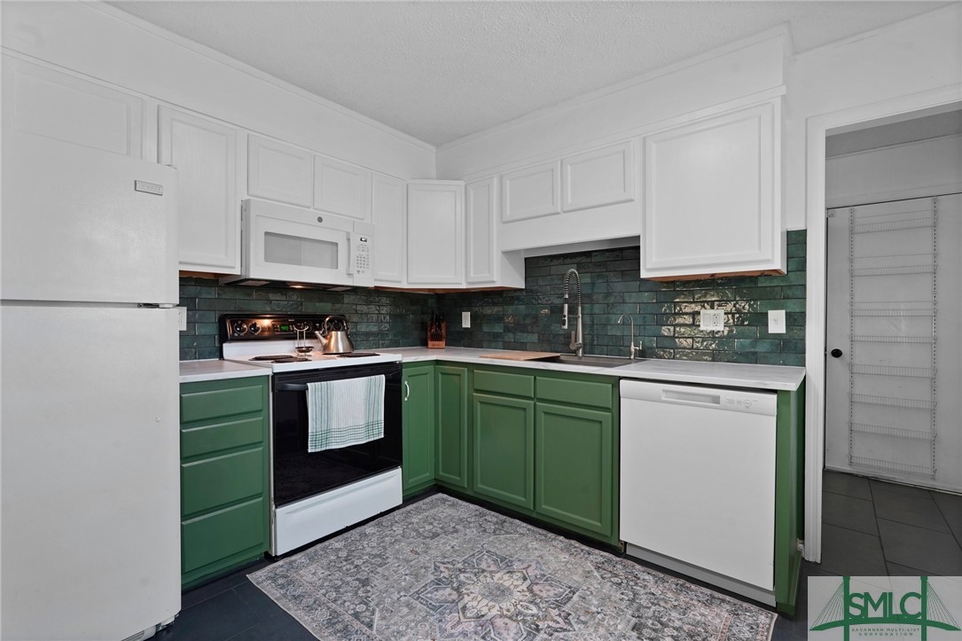 301 Benton Drive