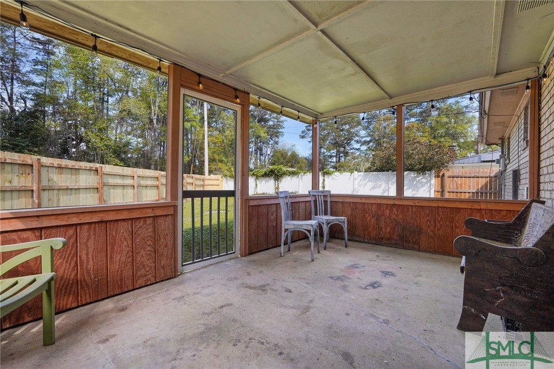301 Benton Drive