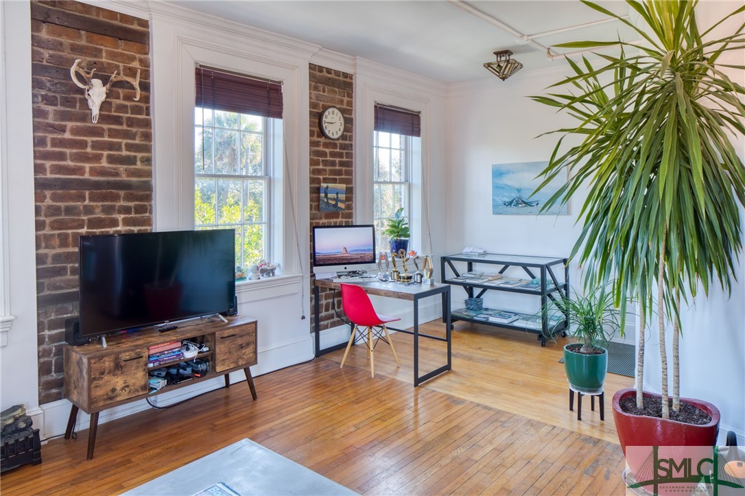 217 Abercorn Street C1