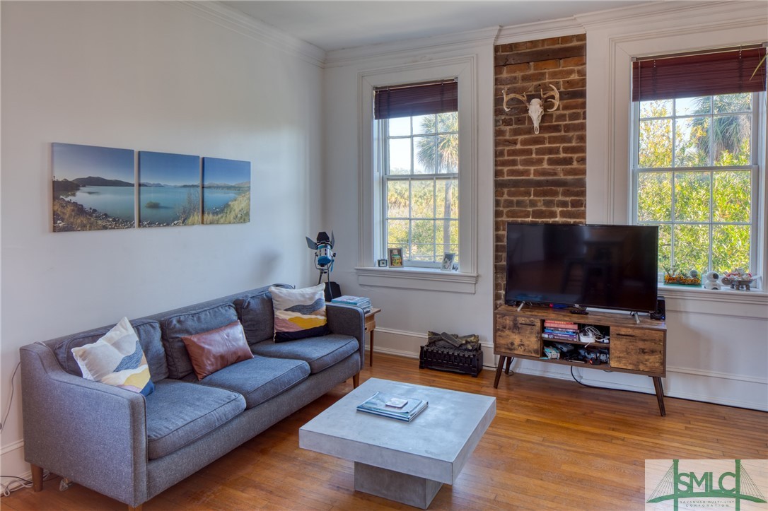 217 Abercorn Street C1