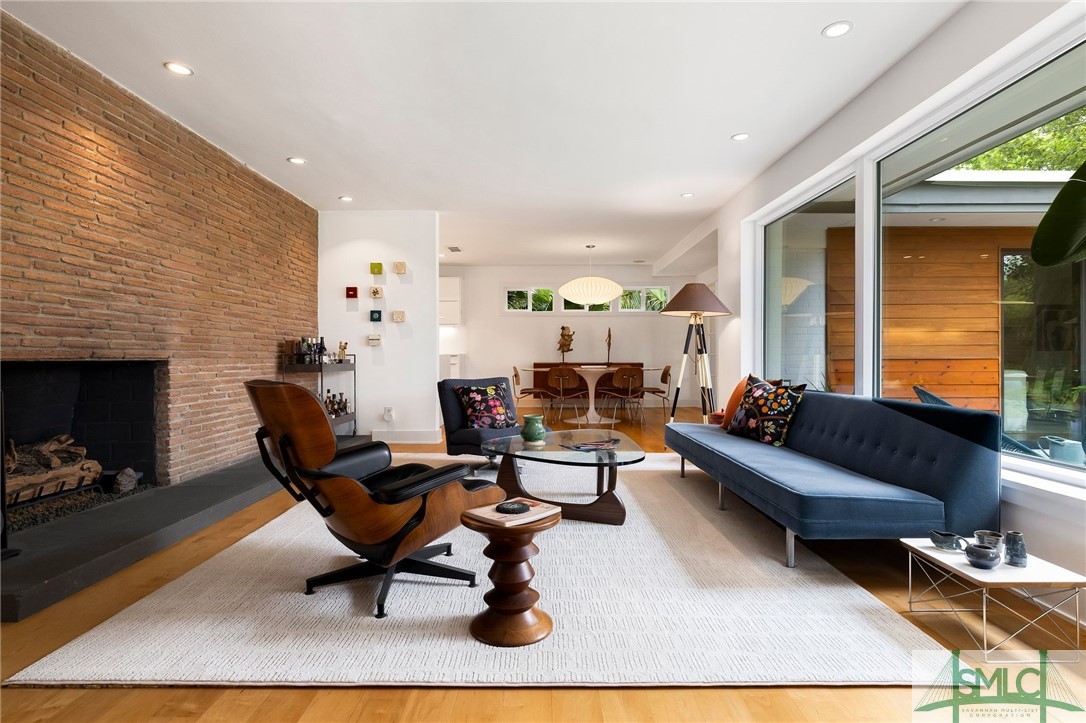 51 E 61st Street