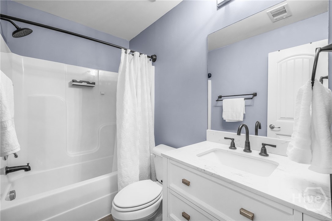 106 Greenbriar Drive