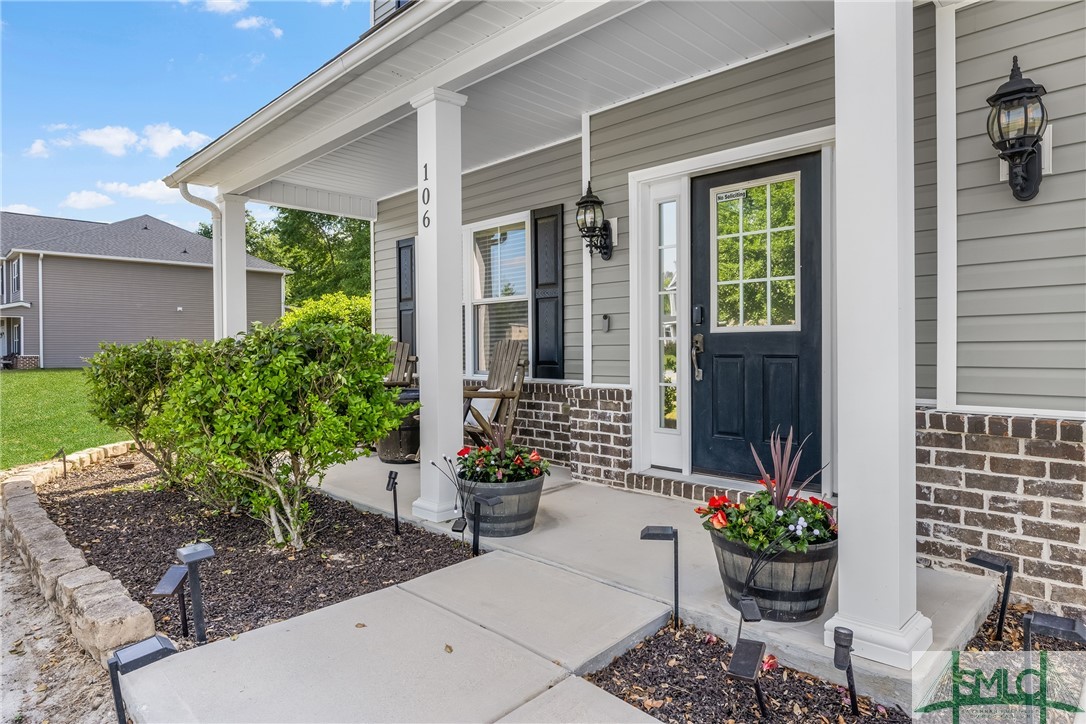 106 Greenbriar Drive