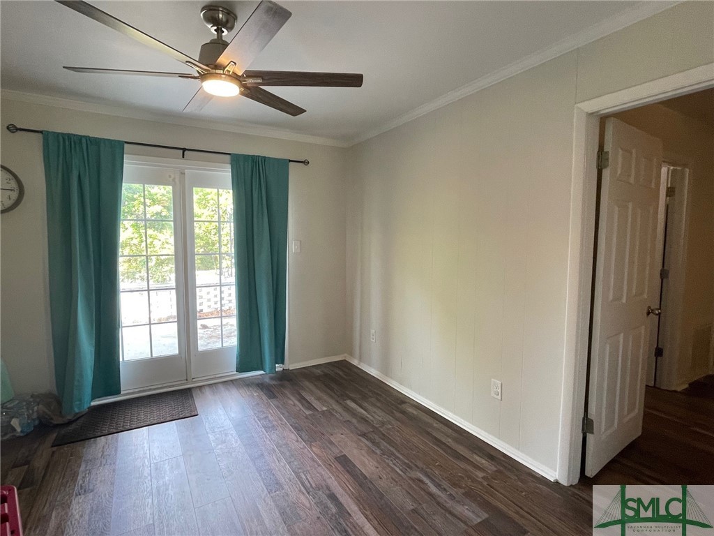 120 Van Nuys Boulevard