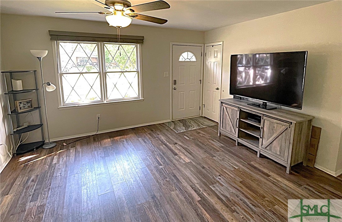 120 Van Nuys Boulevard