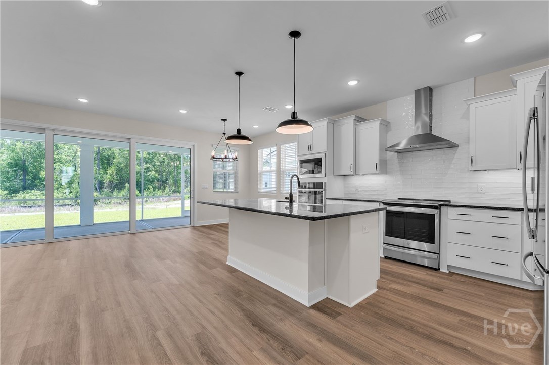 109 Sweetwood Circle