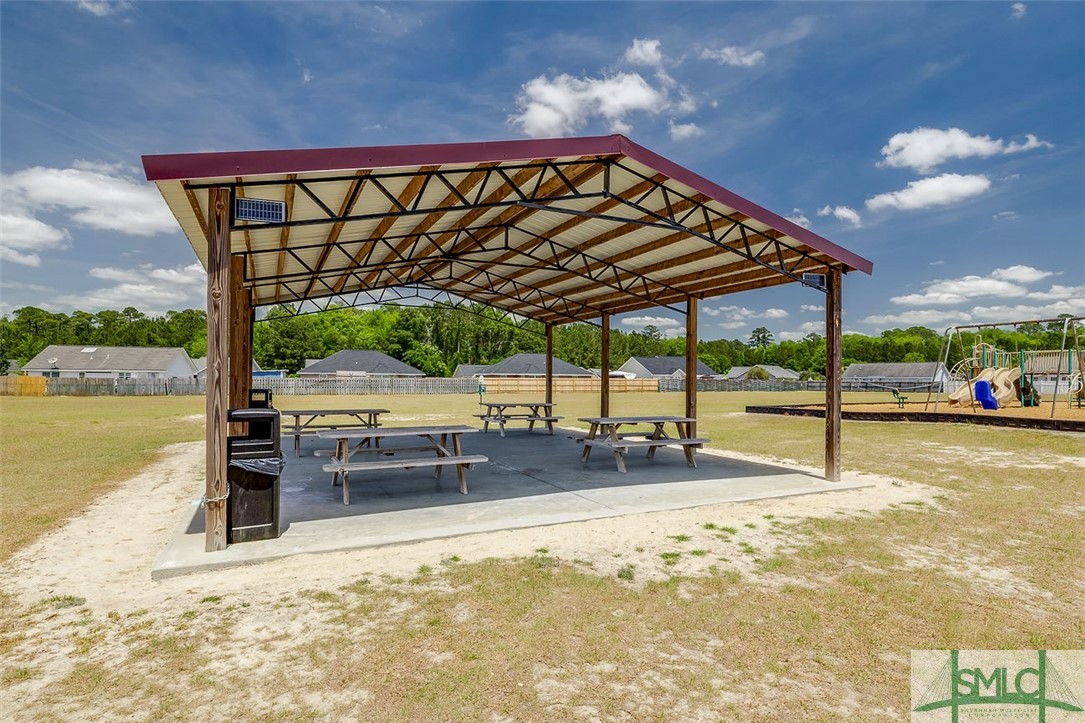 151 Clydesdale Court