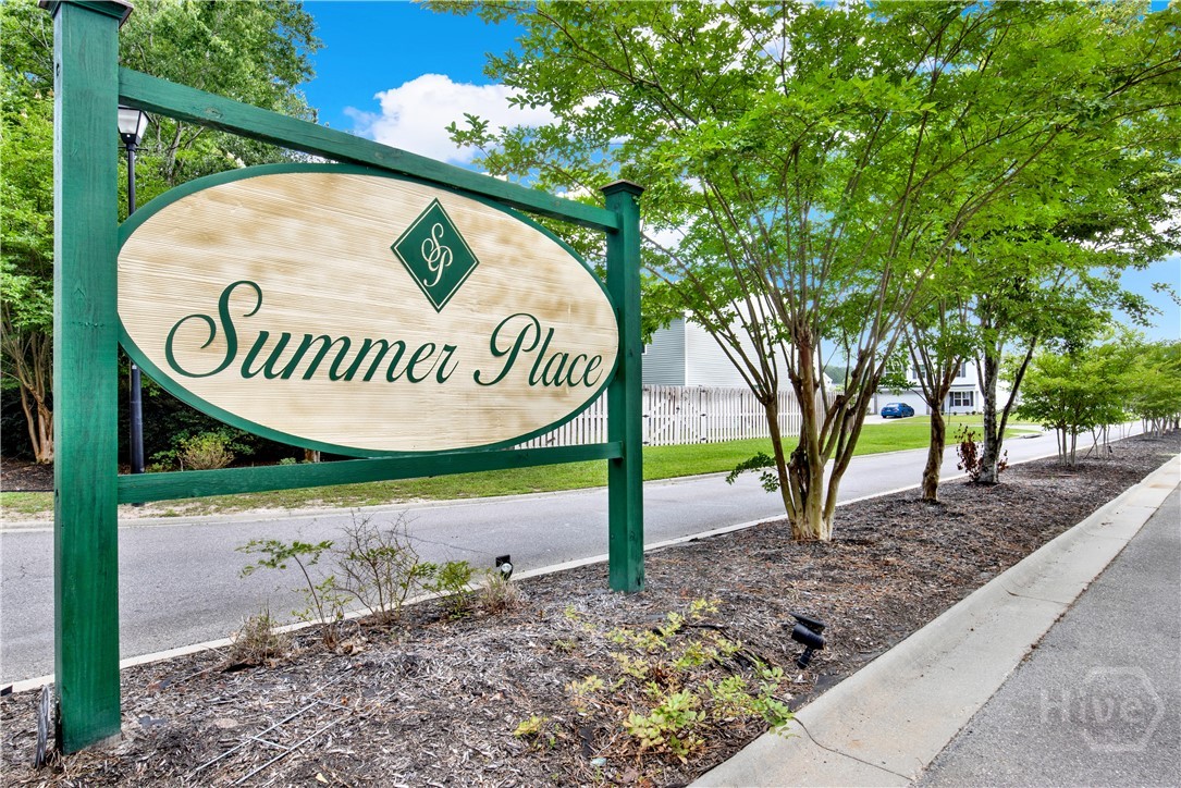 33 Blackberry Circle