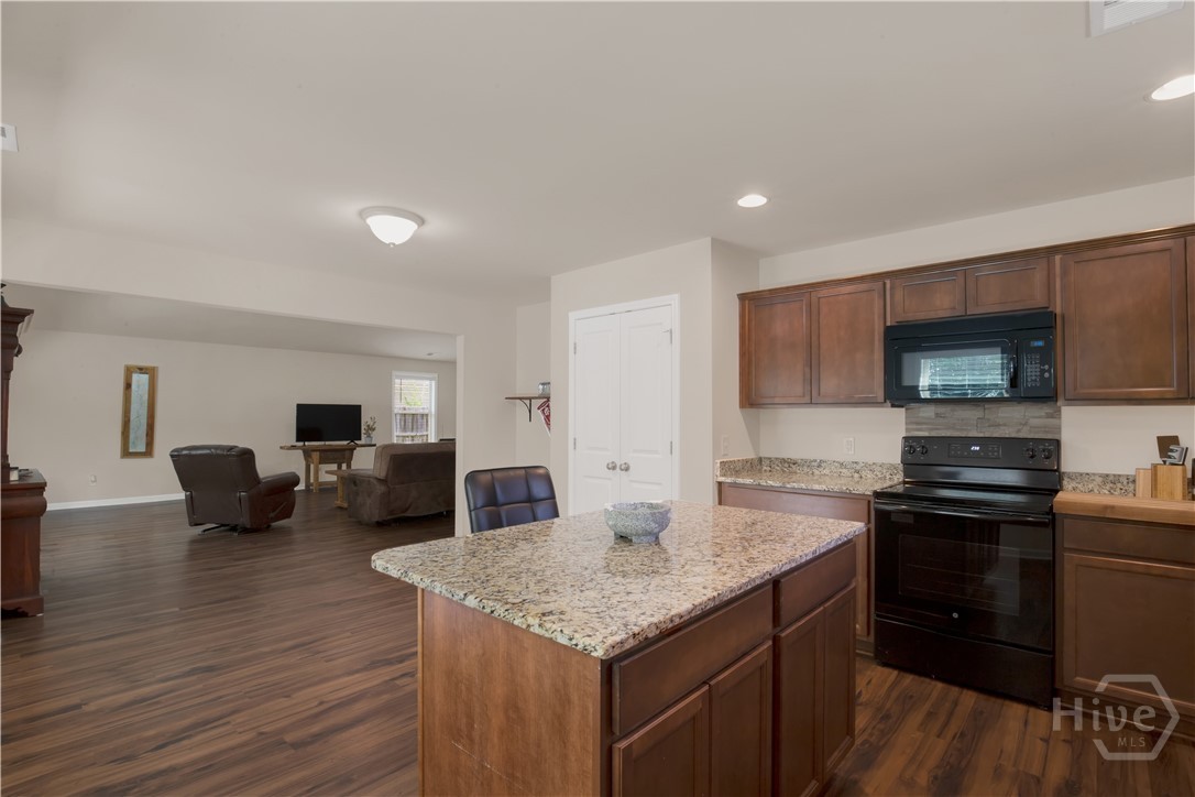 33 Blackberry Circle