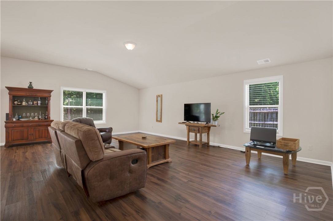 33 Blackberry Circle