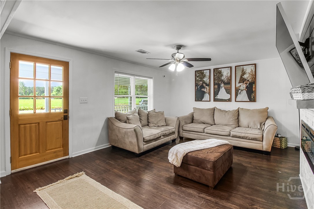 737 TE Glisson Road