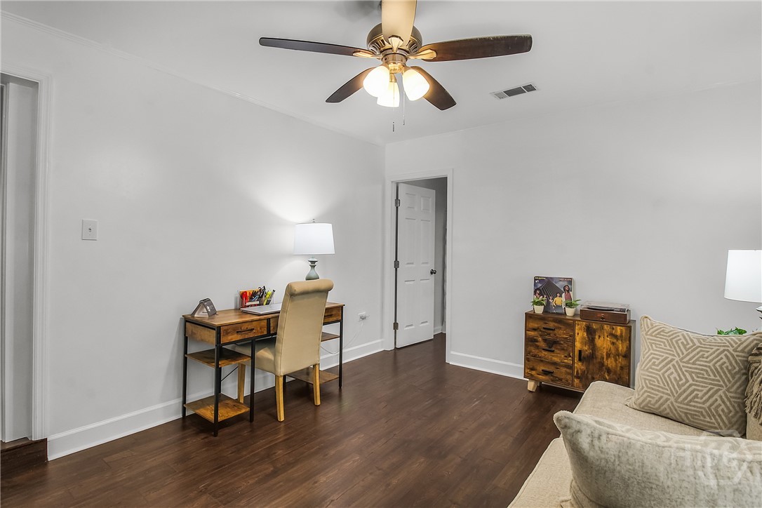 737 TE Glisson Road