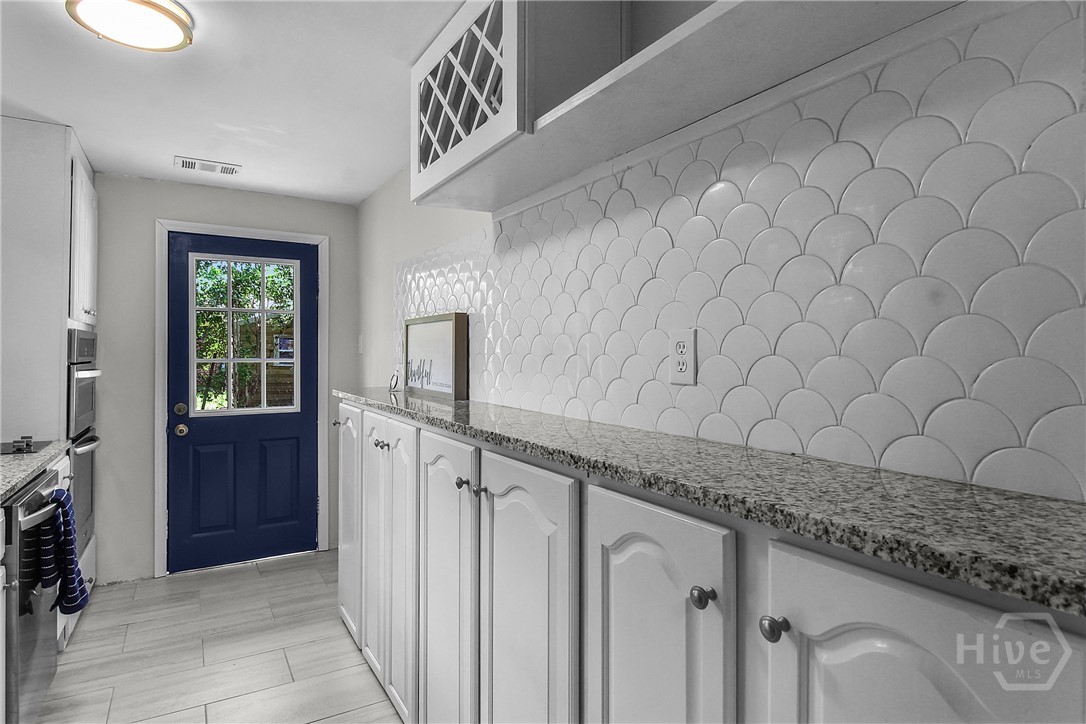 1117 W 41st Street