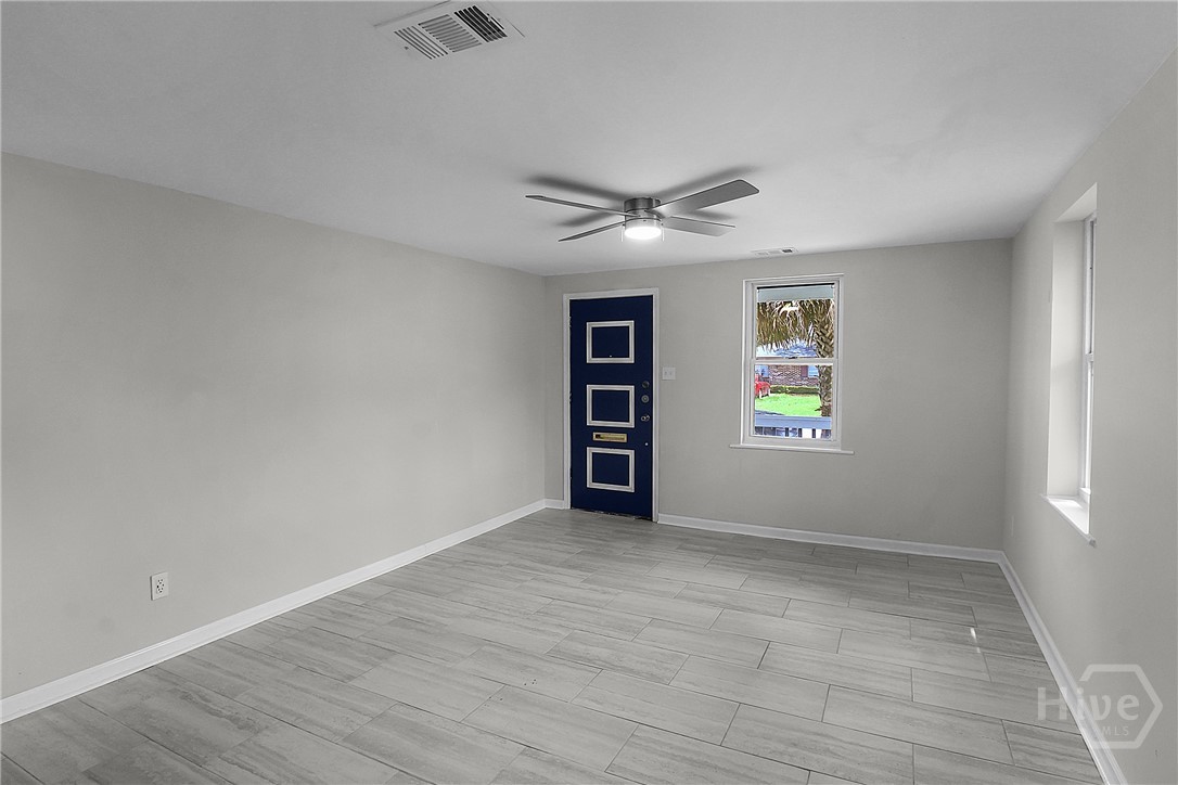 1117 W 41st Street