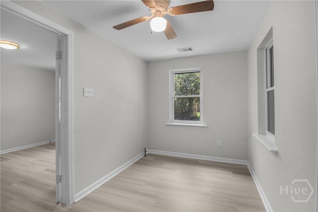 1117 W 41st Street