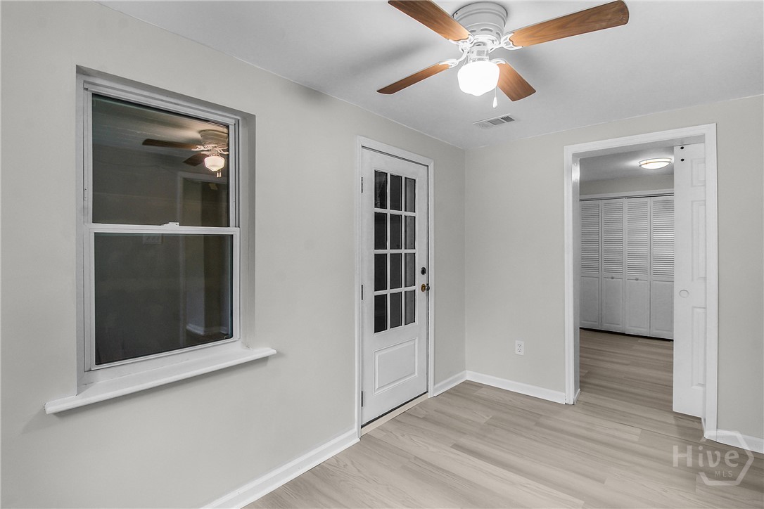 1117 W 41st Street