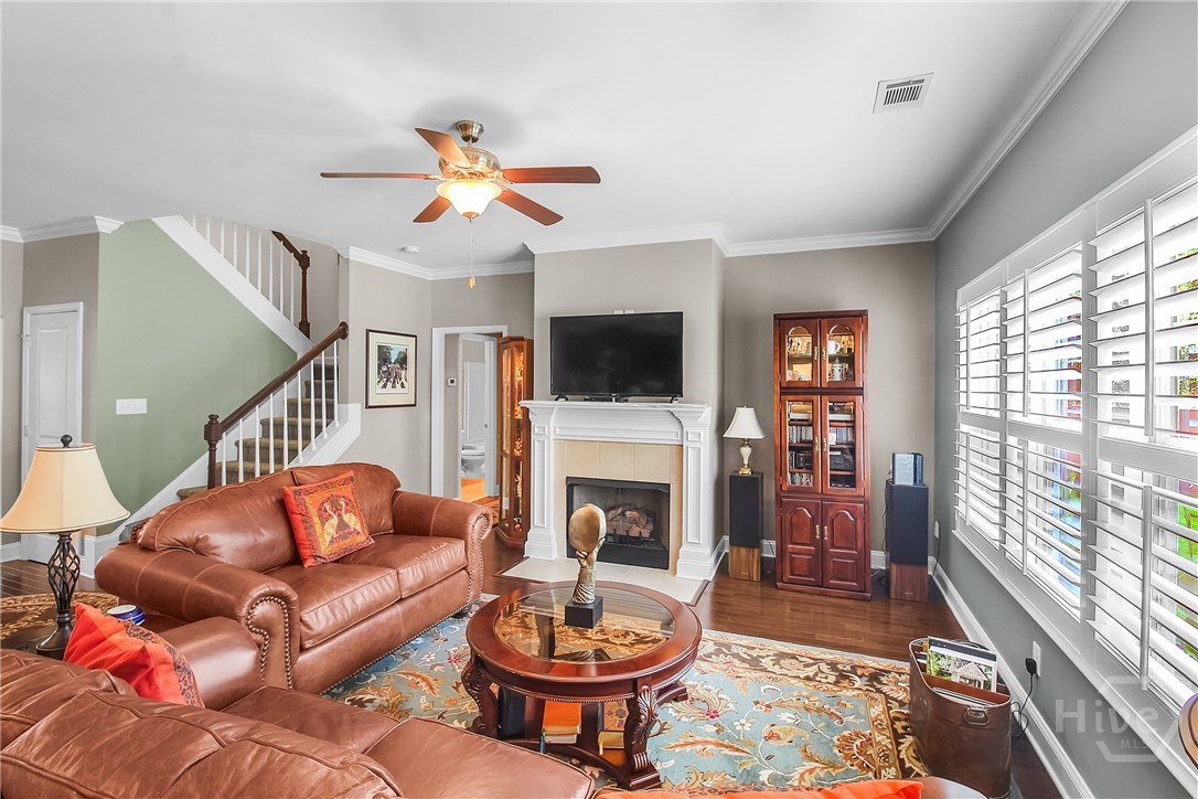 1065 Woodland Drive