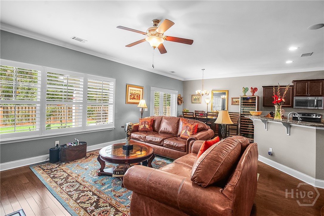 1065 Woodland Drive