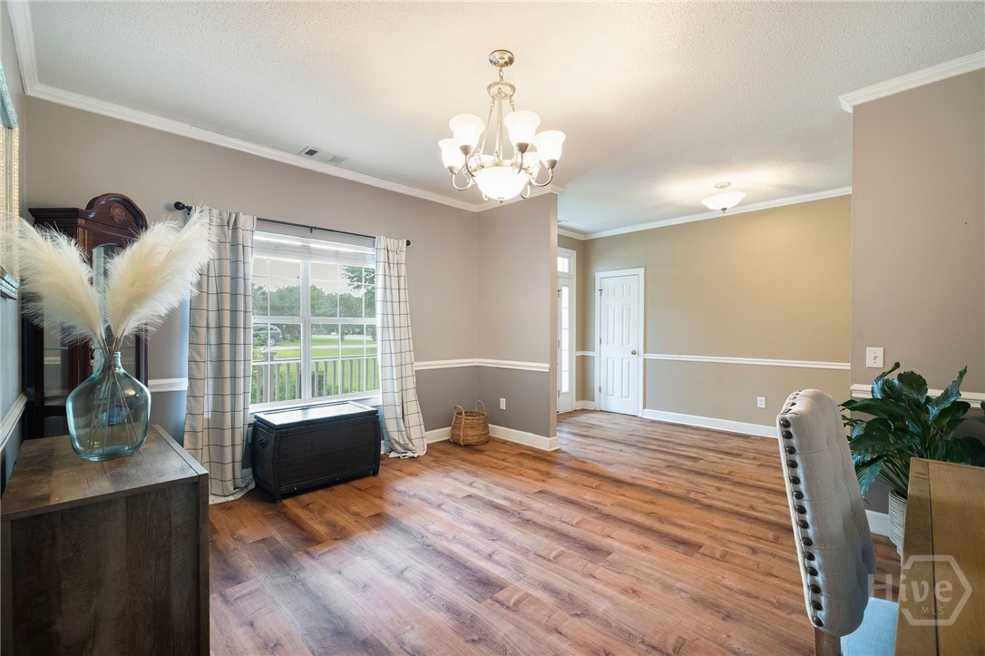 209 Saint James Walk