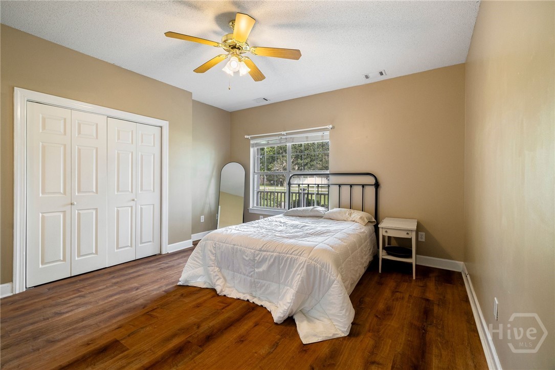 209 Saint James Walk