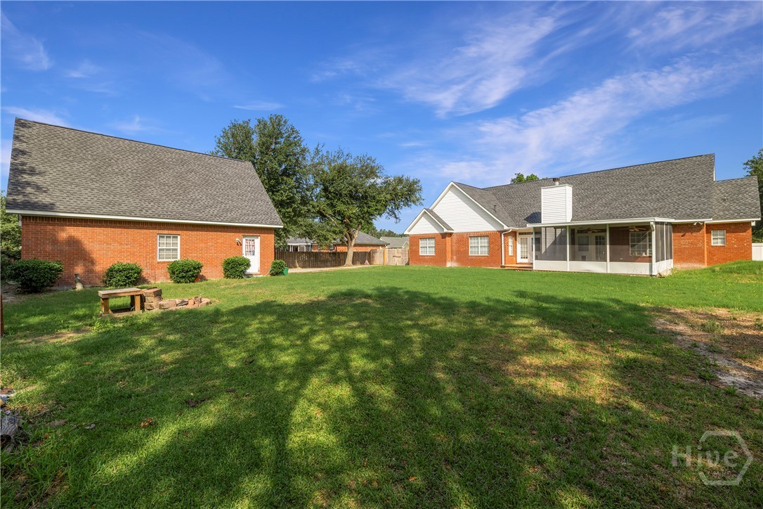 209 Saint James Walk