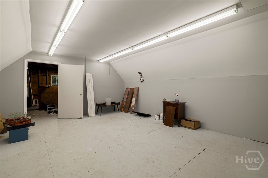 209 Saint James Walk