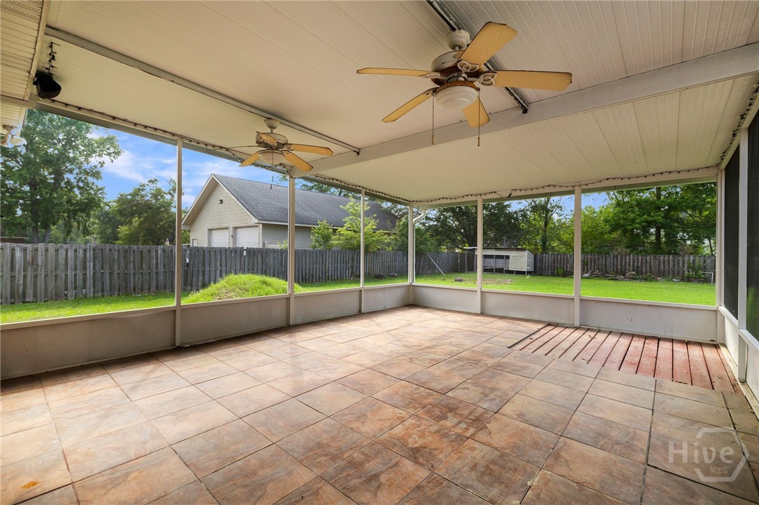 209 Saint James Walk