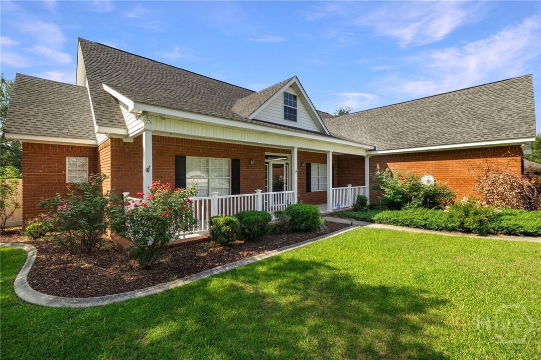 209 Saint James Walk