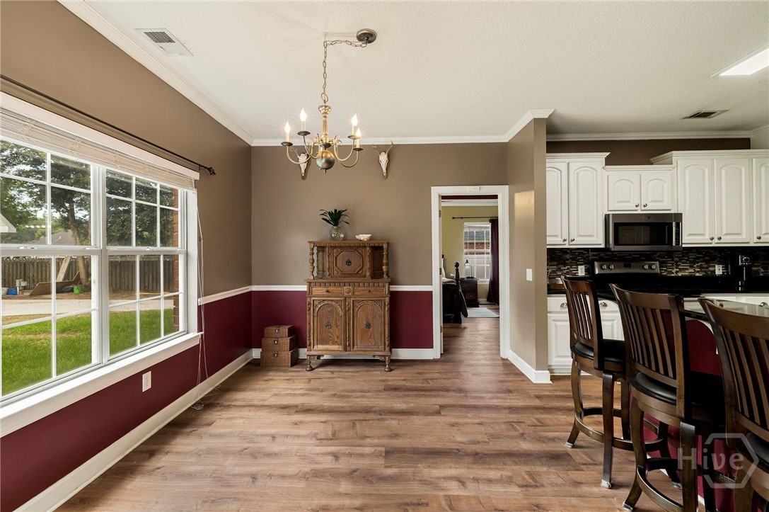 209 Saint James Walk