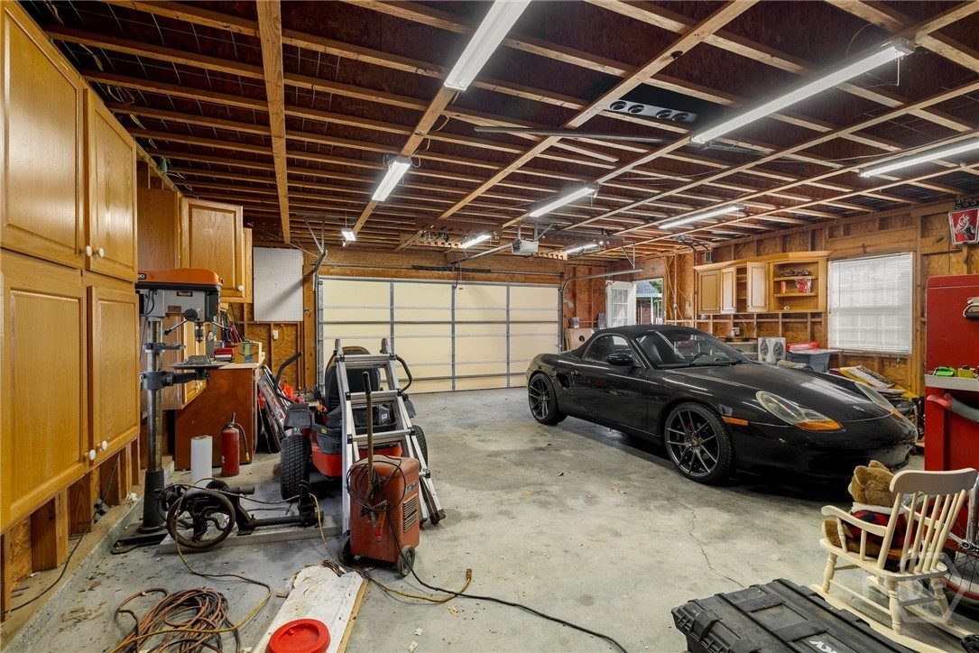 209 Saint James Walk