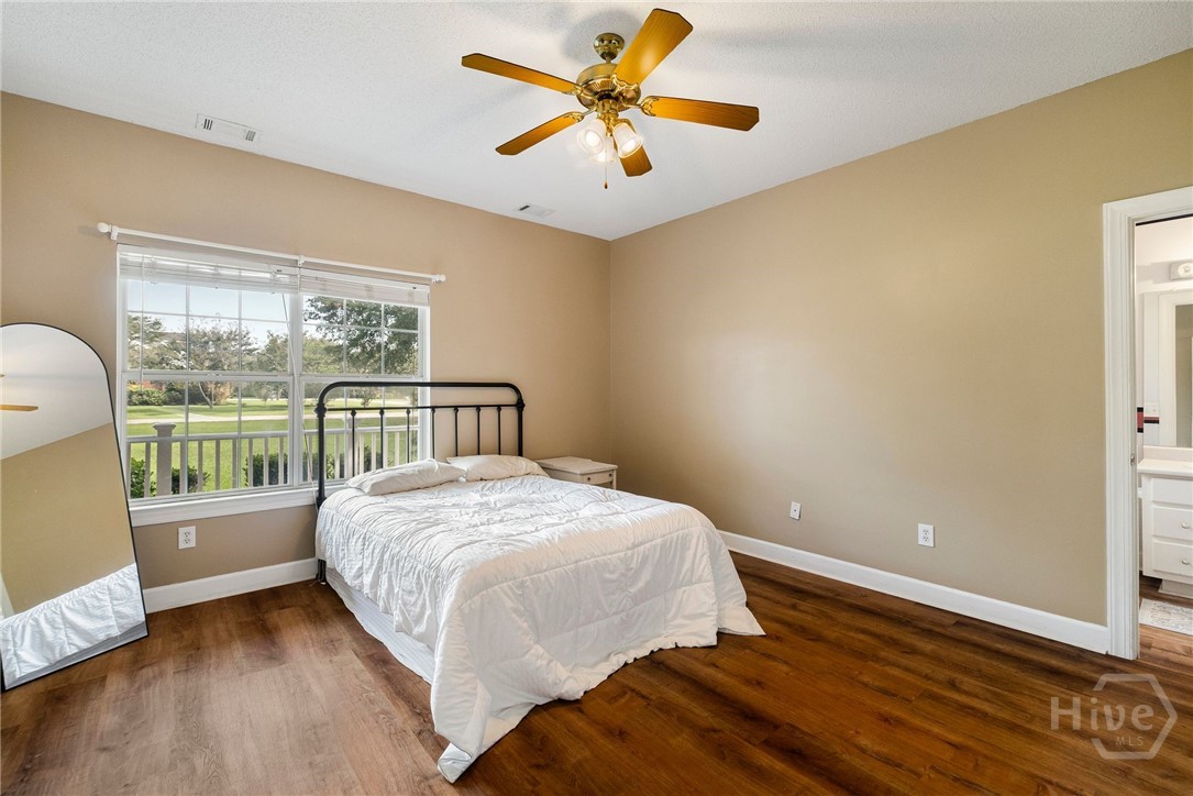 209 Saint James Walk