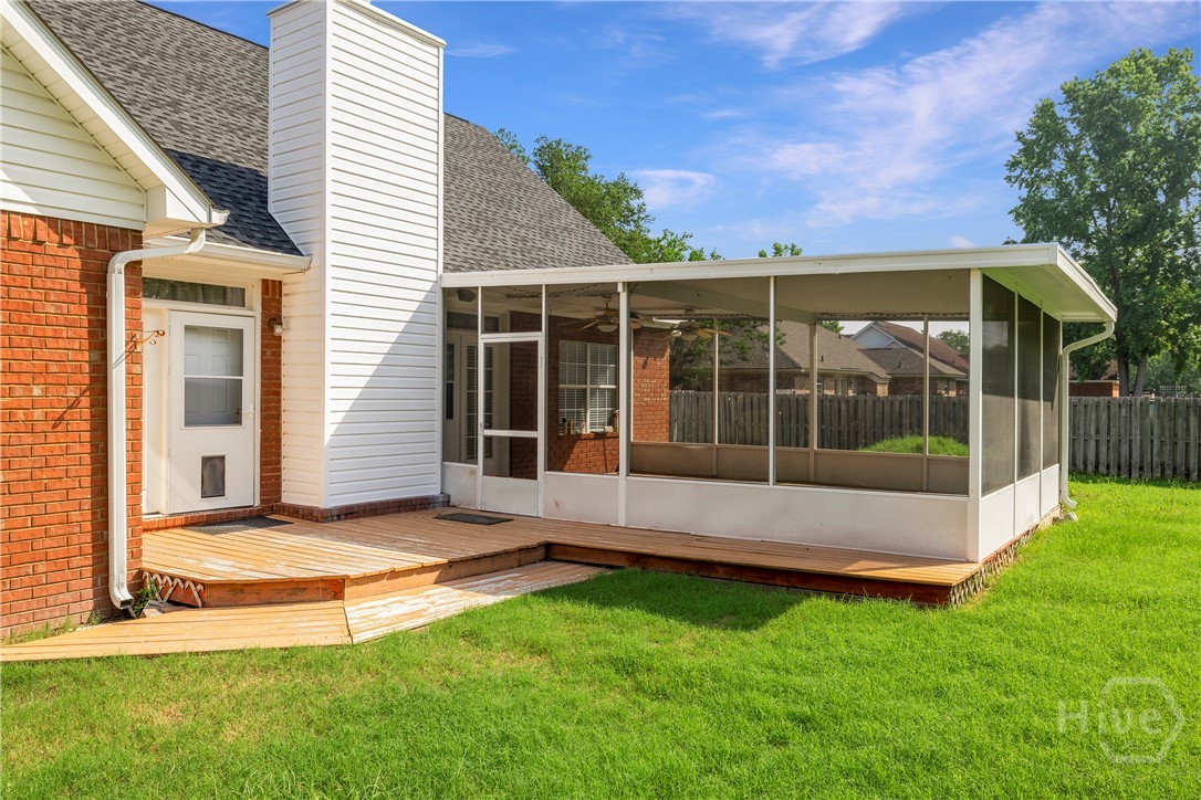 209 Saint James Walk