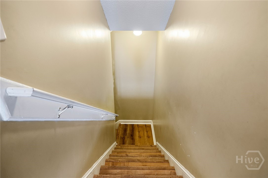 209 Saint James Walk