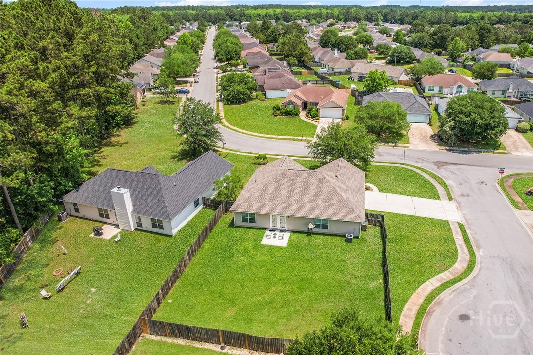 105 W Tisbury Lane