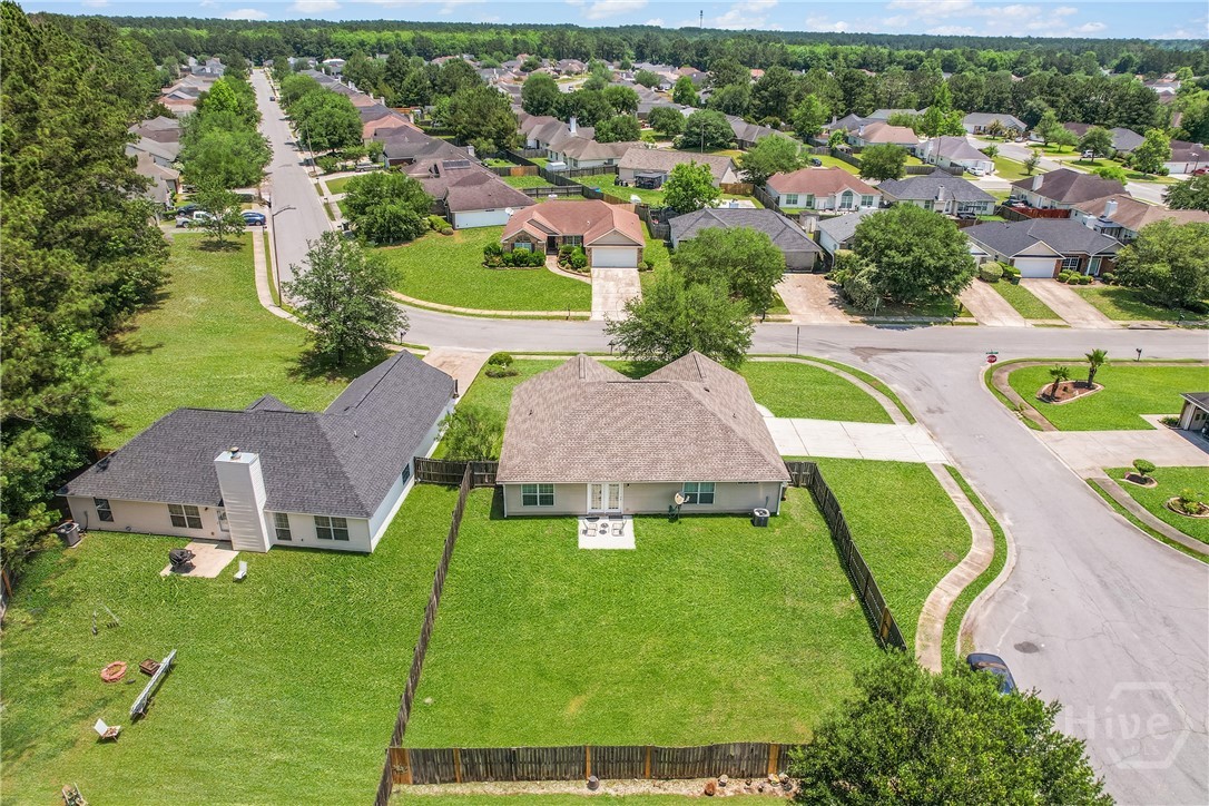 105 W Tisbury Lane