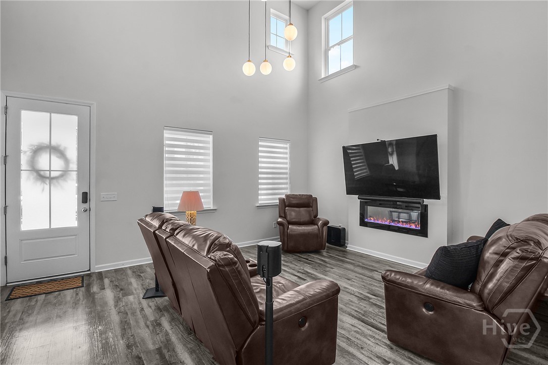 11 Dogwood Circle