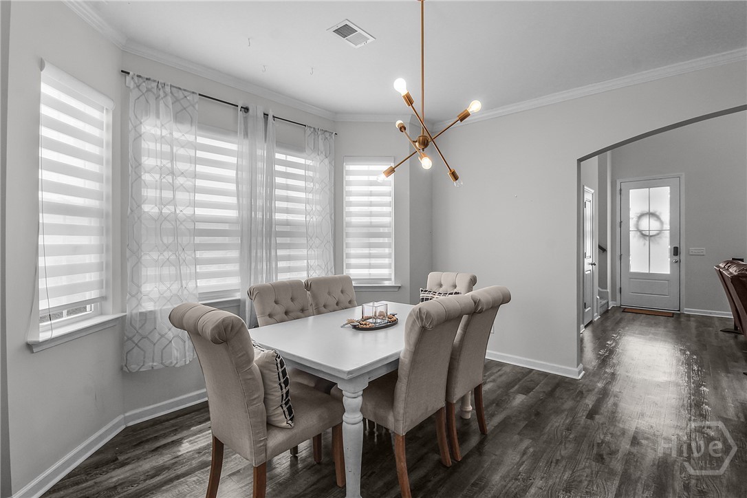 11 Dogwood Circle