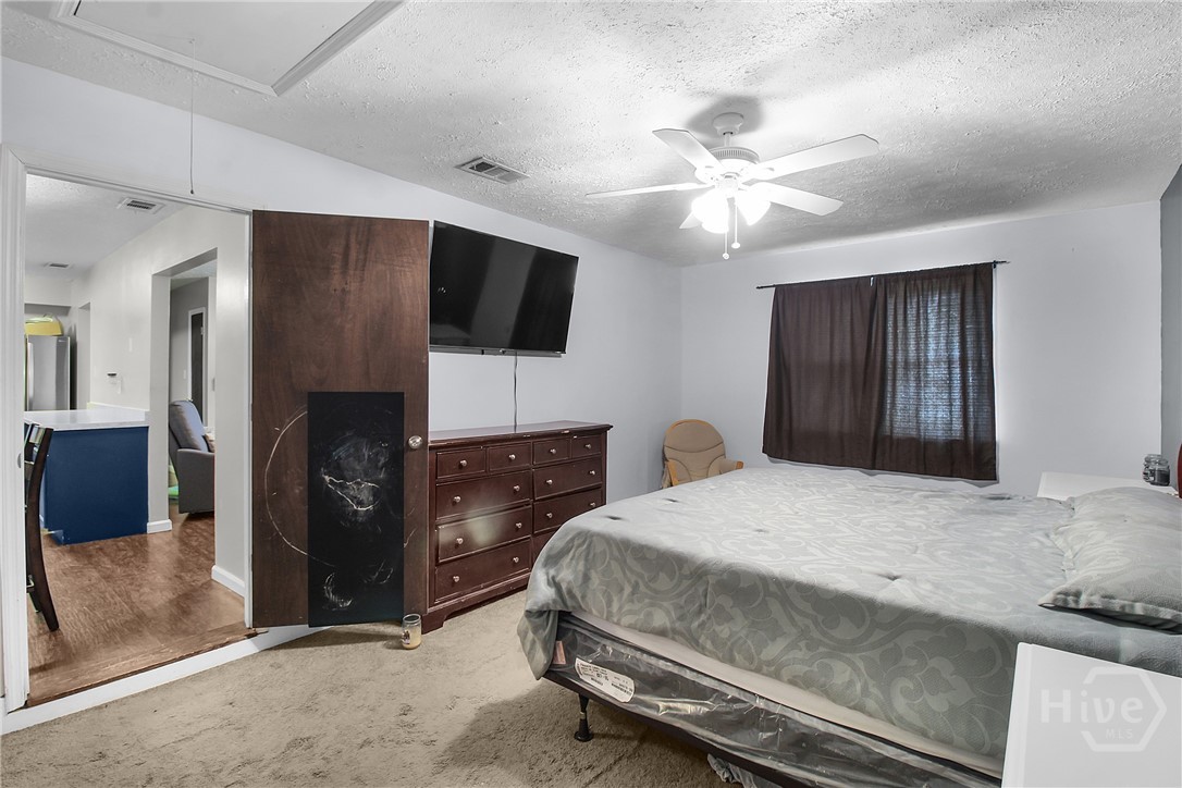 302 Tunnel Road