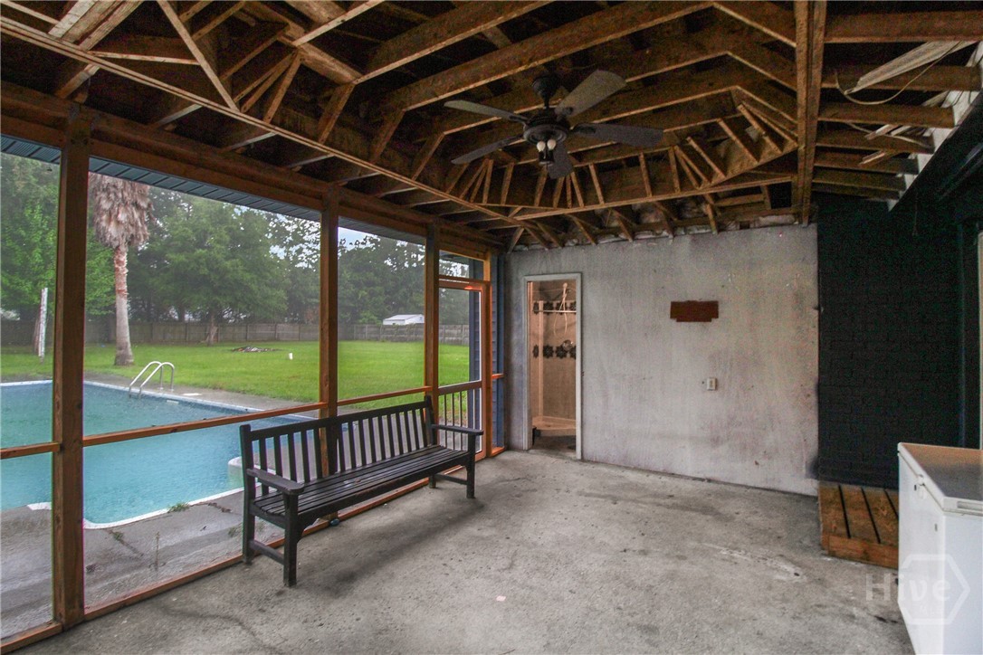 302 Tunnel Road