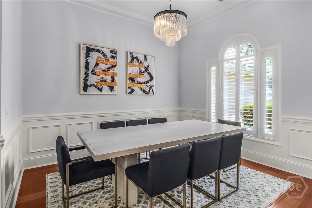 17 Hickory Grove Point