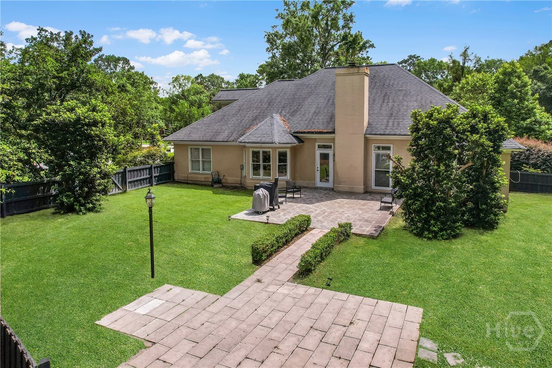 17 Hickory Grove Point