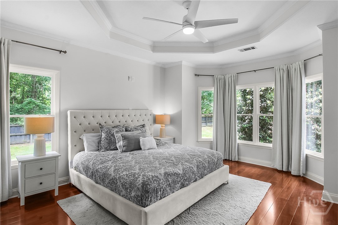 17 Hickory Grove Point