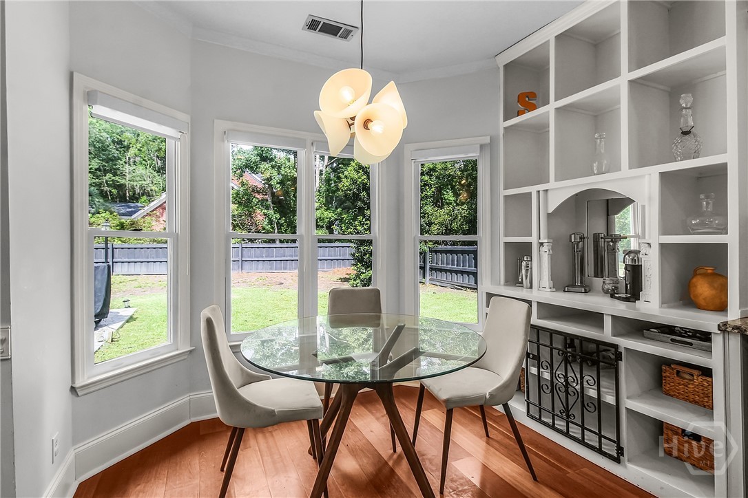 17 Hickory Grove Point