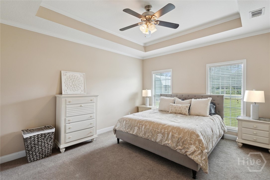 112 Kingsley Drive N