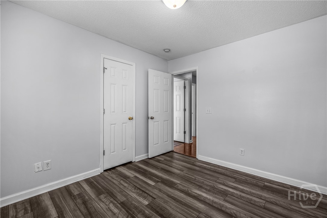 7 Springwater Drive