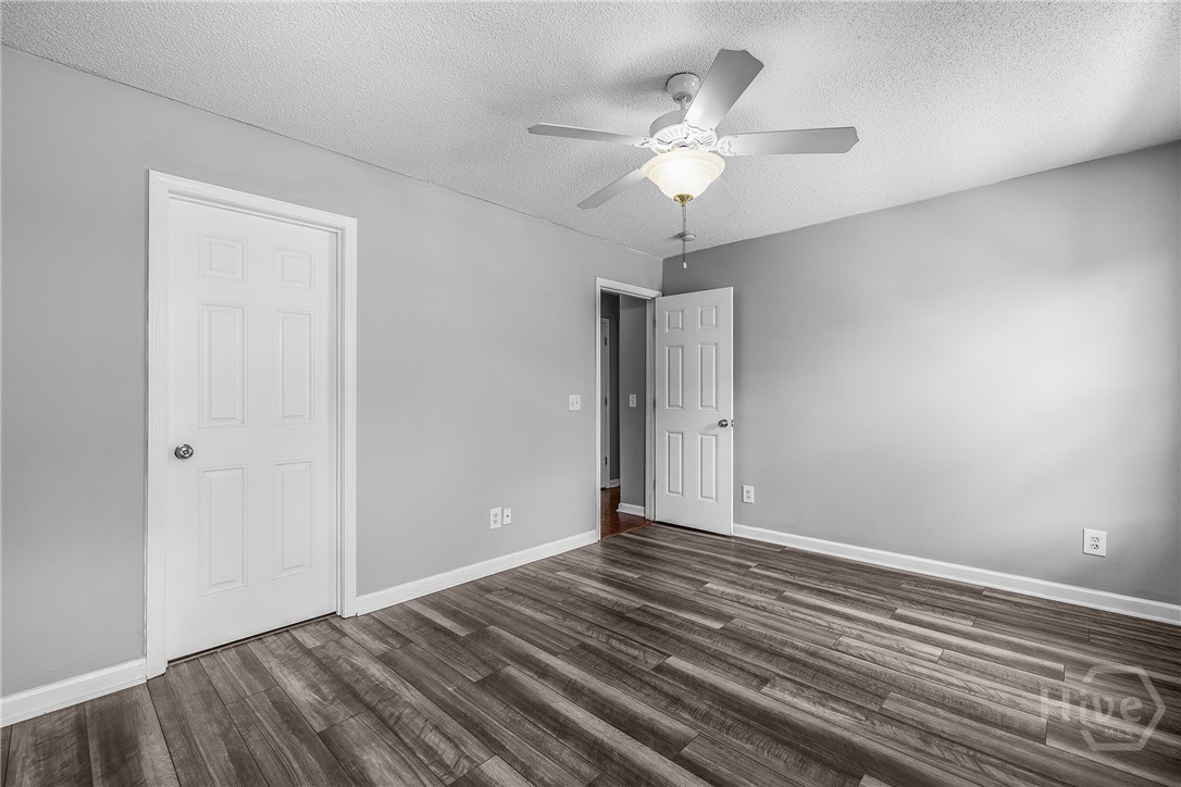 7 Springwater Drive