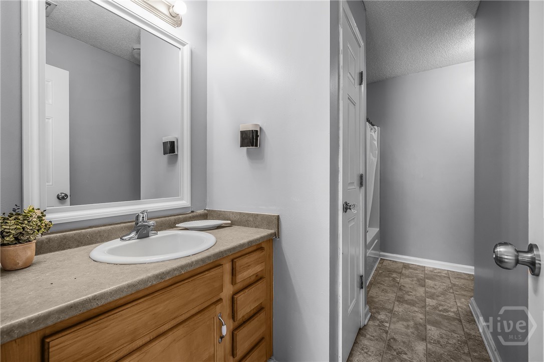 7 Springwater Drive
