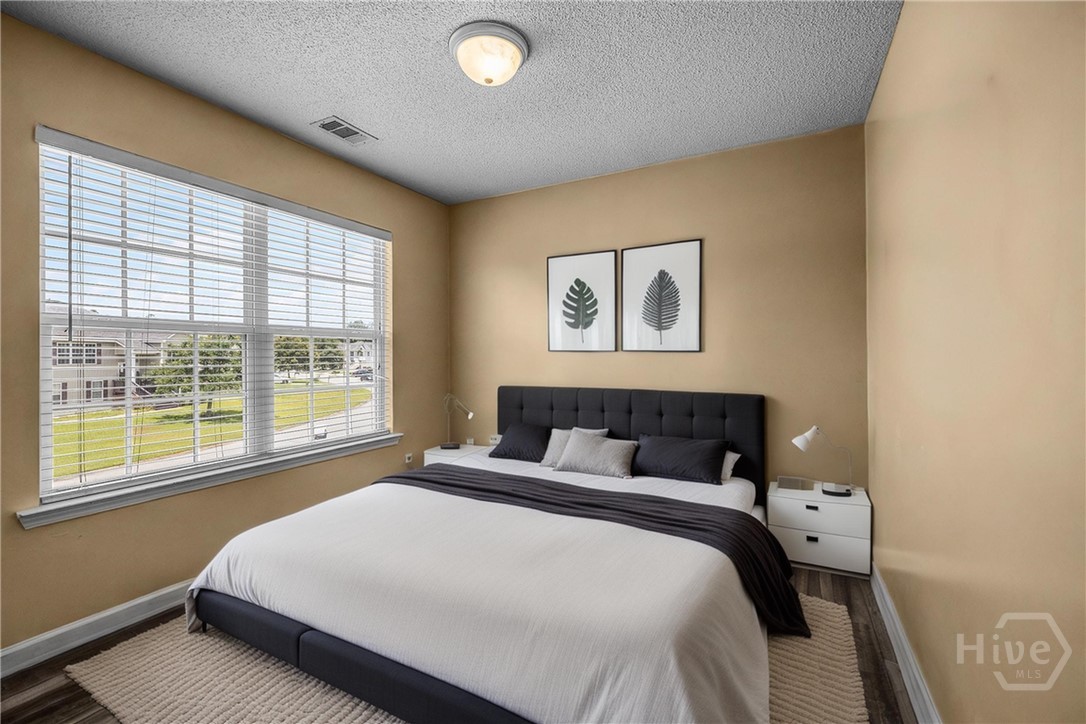 7 Springwater Drive