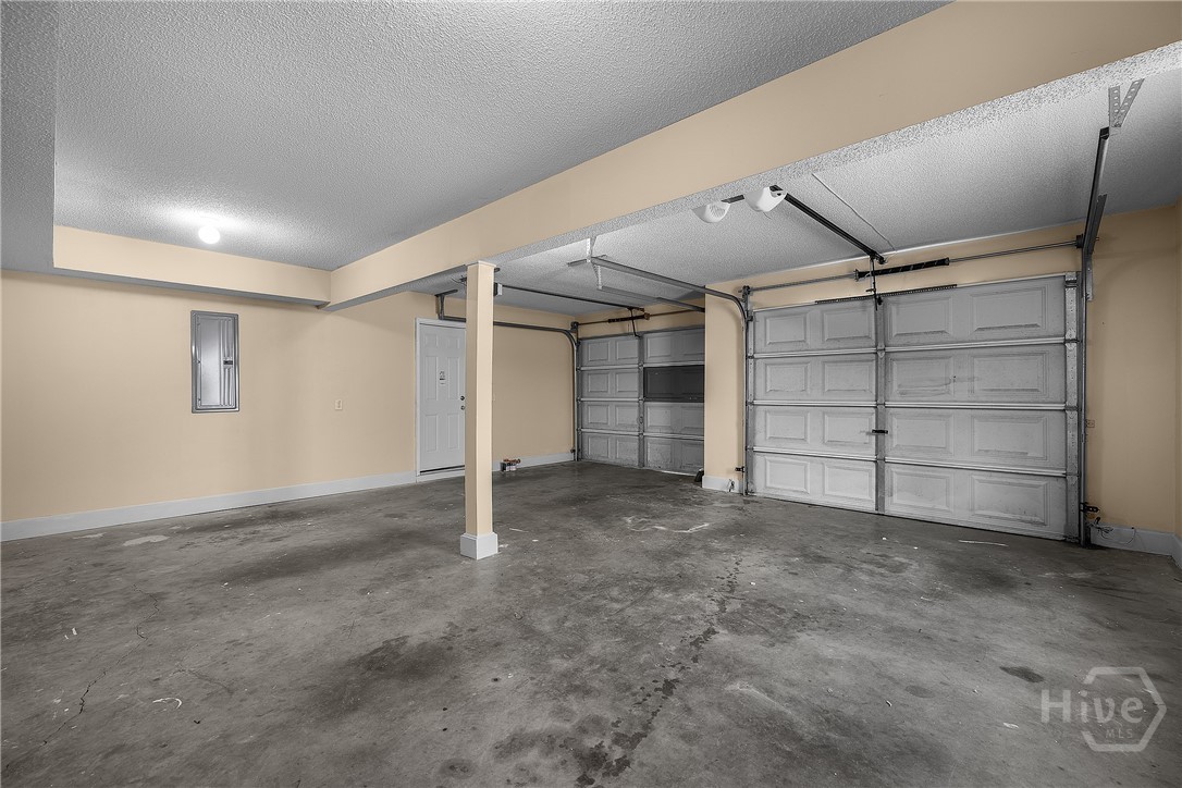 7 Springwater Drive