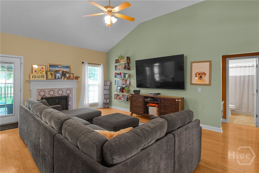 139 Nandina Way